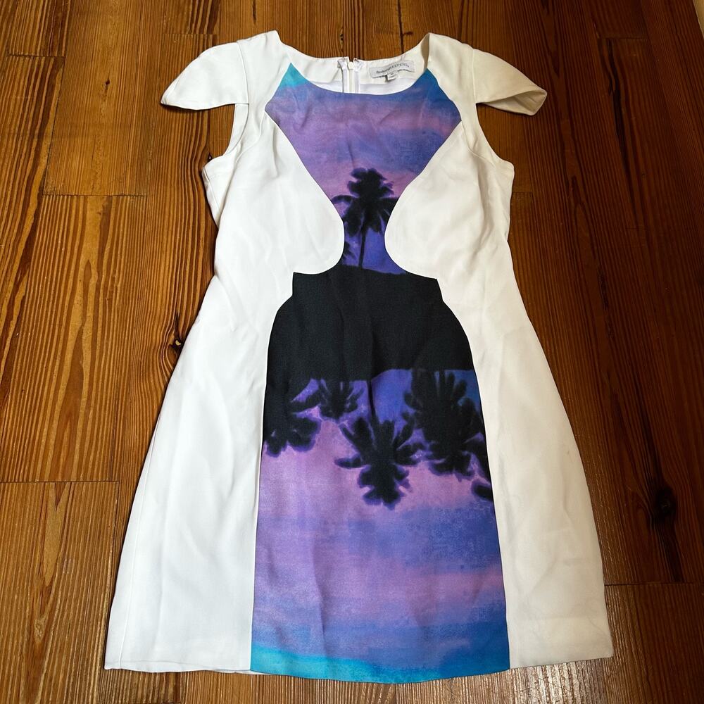 Finders Keepers white purple palm sunset cap sleeve dress SIZE‎ M